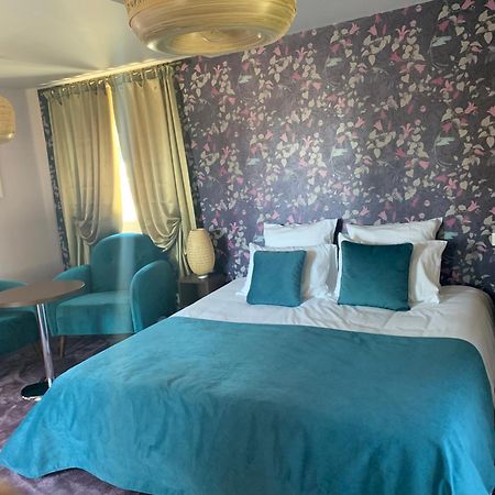 L'Hostellerie D'Acquigny Ngoại thất bức ảnh
