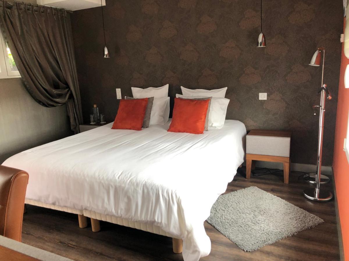 L'Hostellerie D'Acquigny Ngoại thất bức ảnh