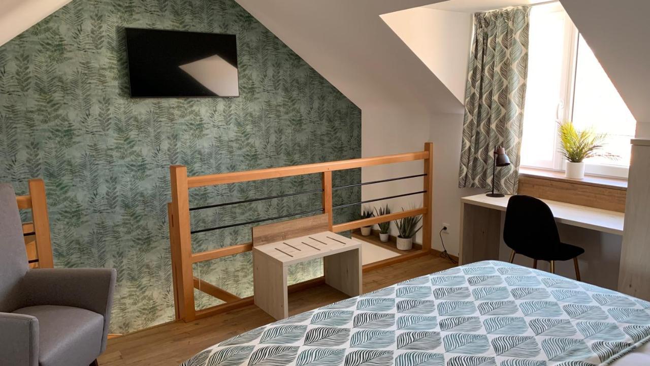 L'Hostellerie D'Acquigny Ngoại thất bức ảnh